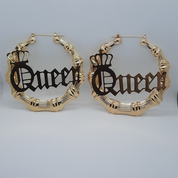 Earring - Picture 2 of 2